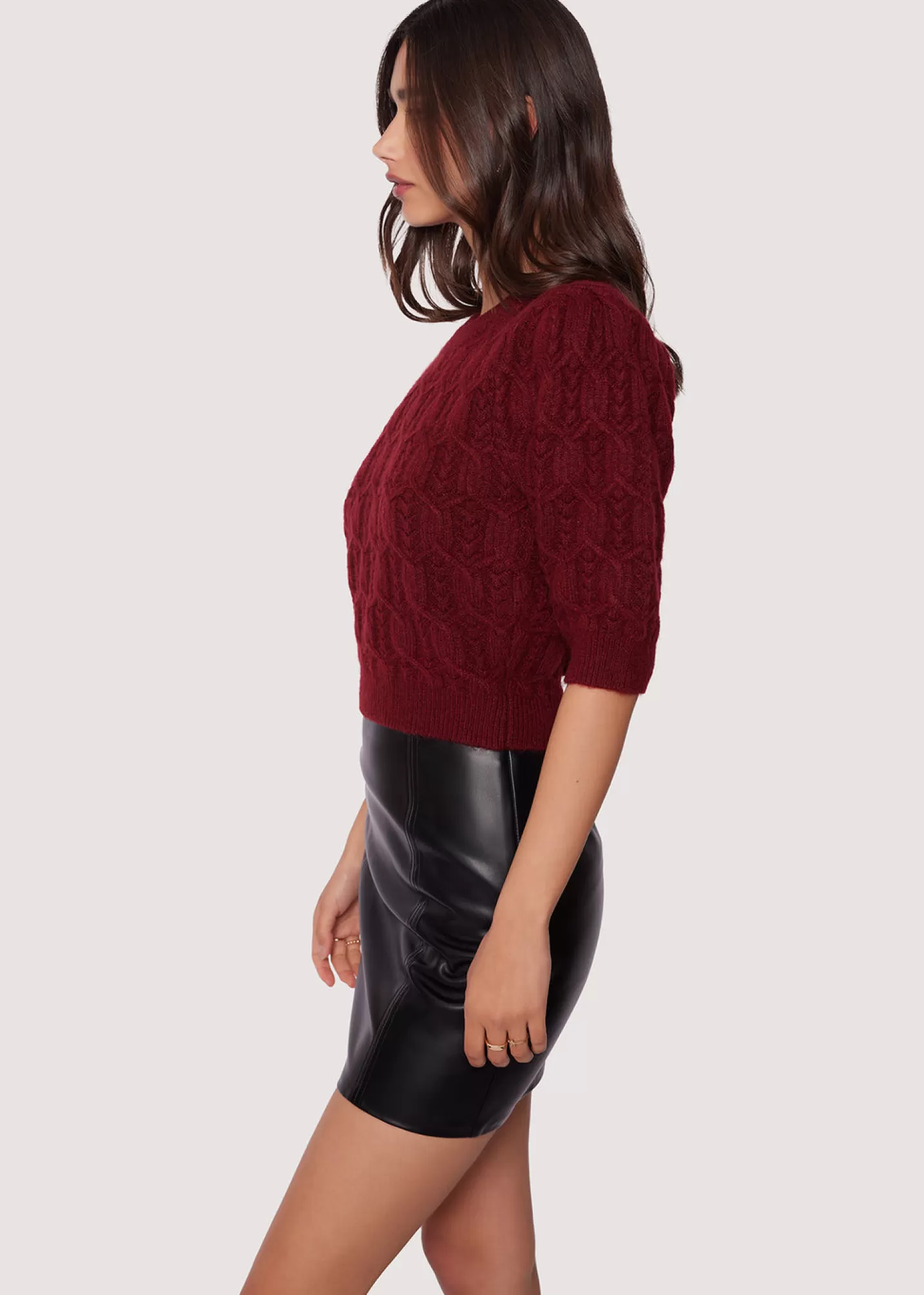 sydney_short_sleeve_top_156686.webp Lost + Wander Sweaters*Sydney Short Sleeve Top BURGUNDY